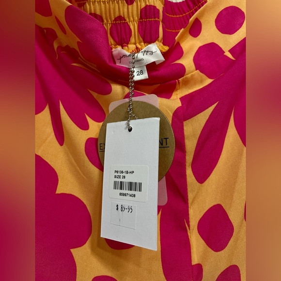 Proud Poppy Fiesta Pants in Kasey Rainbow Floral Fields NWT Size 28 - Picture 8 of 11